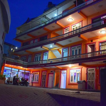 Hotel Santana Pokhara Exterior foto