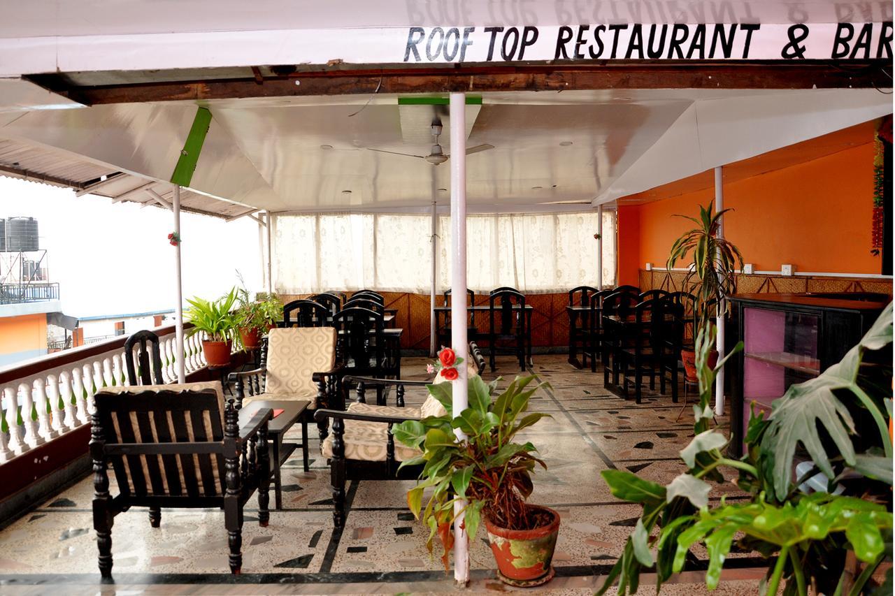 Hotel Santana Pokhara Exterior foto