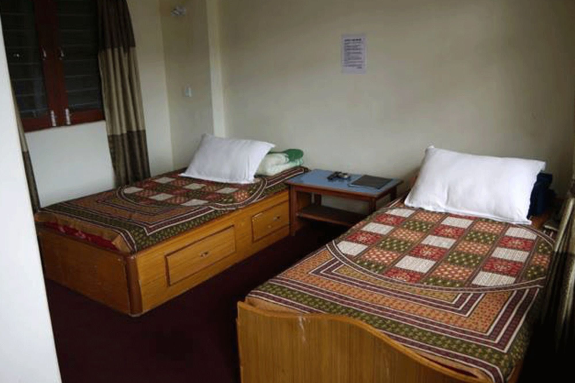 Hotel Santana Pokhara Exterior foto