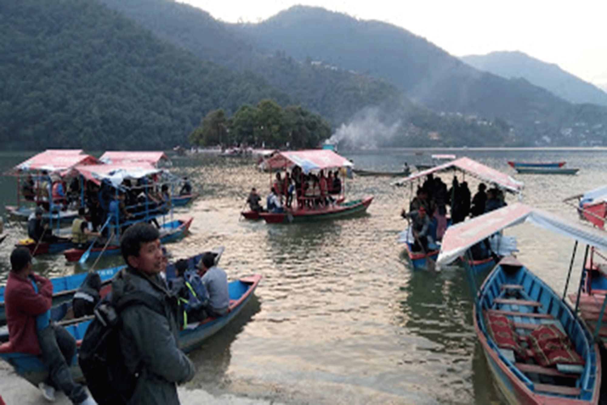 Hotel Santana Pokhara Exterior foto