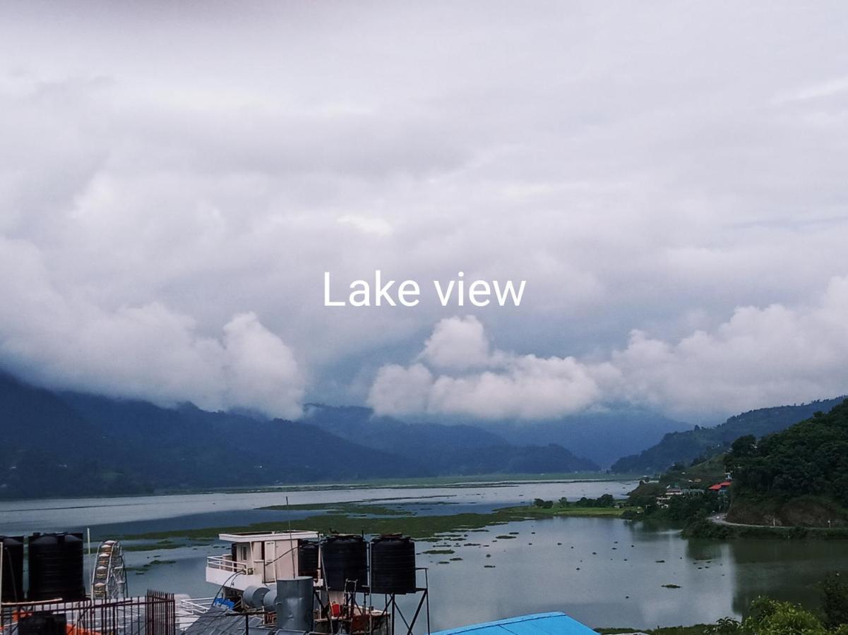 Hotel Santana Pokhara Exterior foto