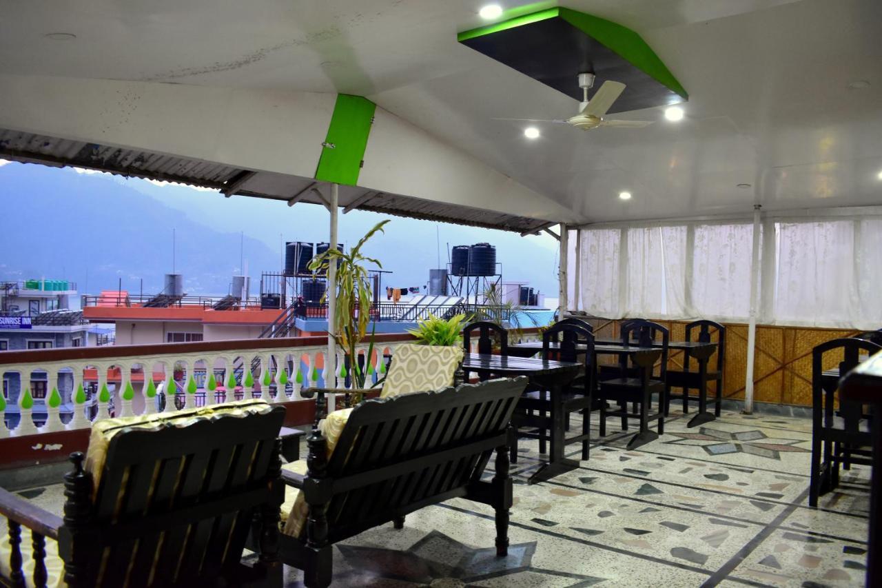 Hotel Santana Pokhara Exterior foto